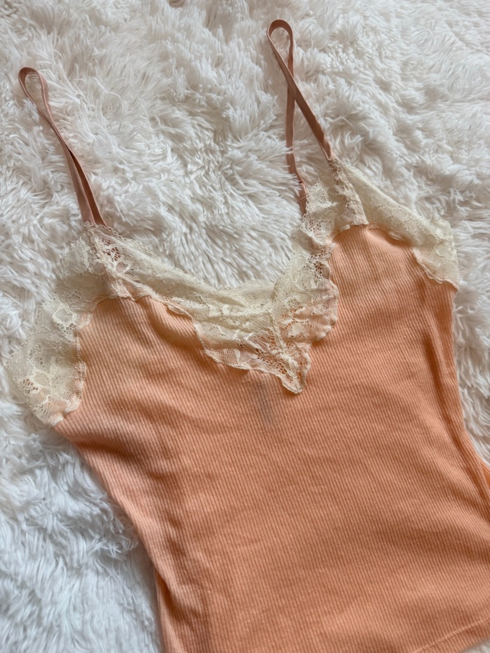 SKIMS Sheer Rib Lace Cami Size XS - Picture 2 of 6